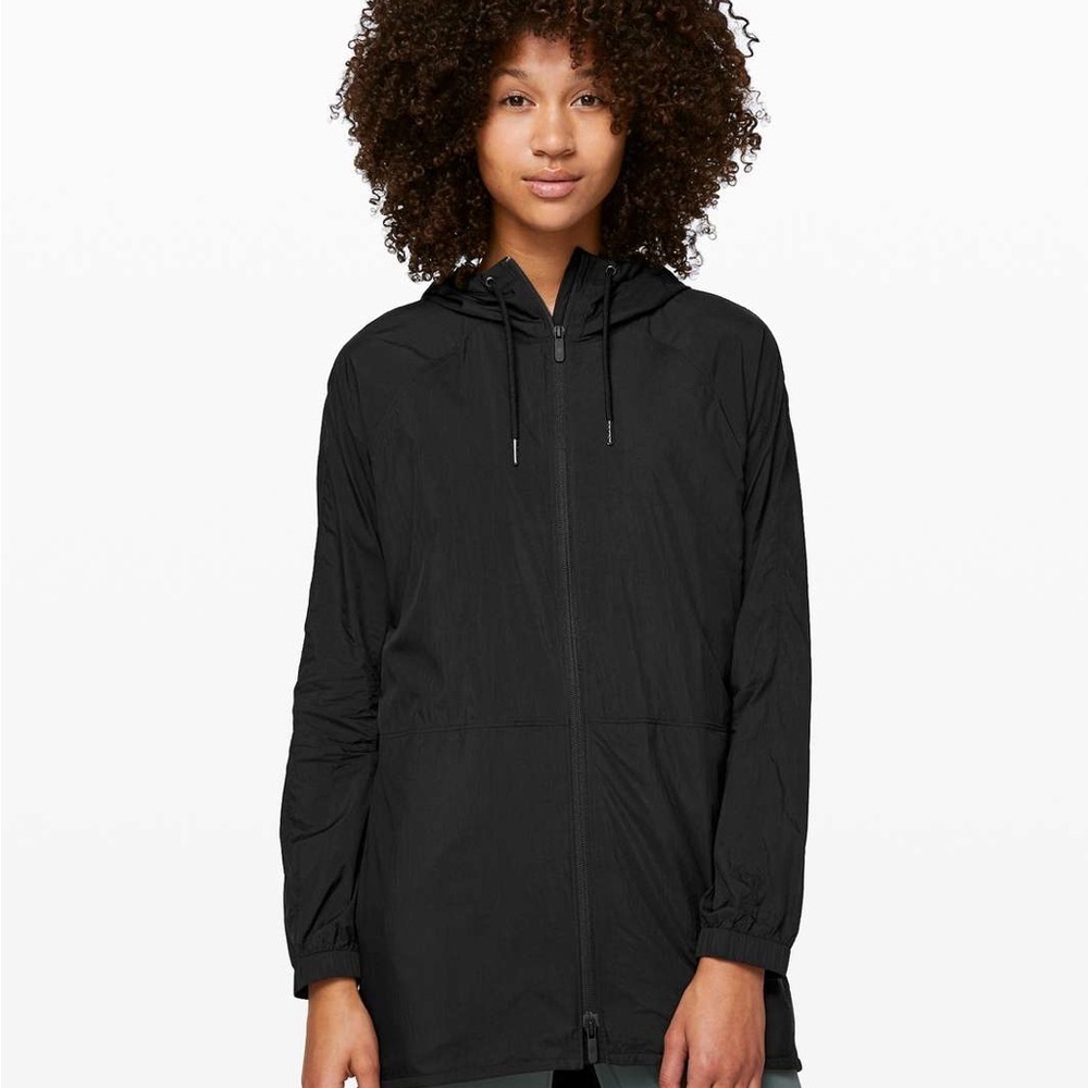 Lululemon‎ “Seek The Sky”
